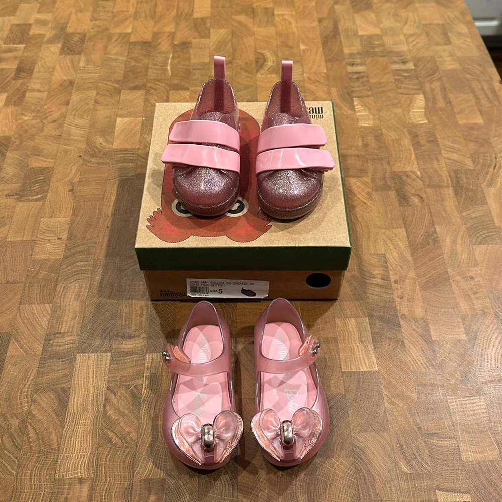 Mini Melissa Pink Baby Shoes